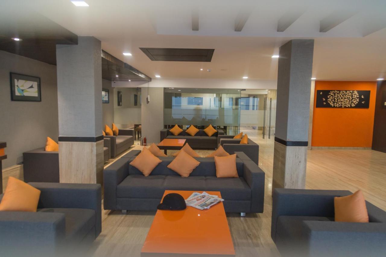 Hotel Ginger Ahmedabad, Satellite Exterior foto